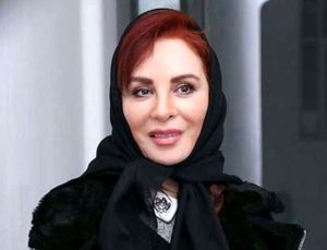 افسانه بایگان
