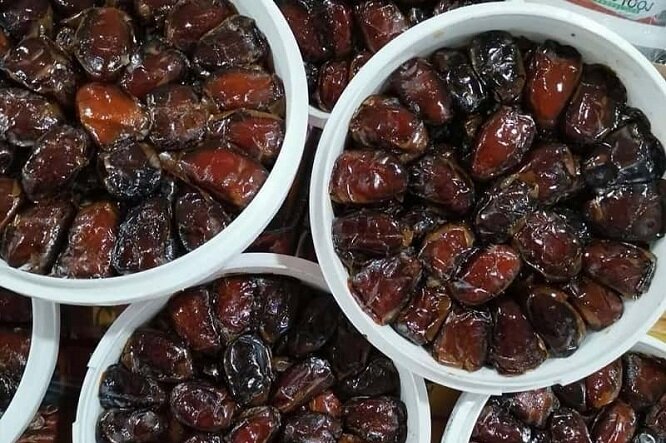دريافت عوارض ۵۰ درصدي از صادركنندگان خرما، اگر پر كردن خزانه دولت نيست، پس چيست؟ 