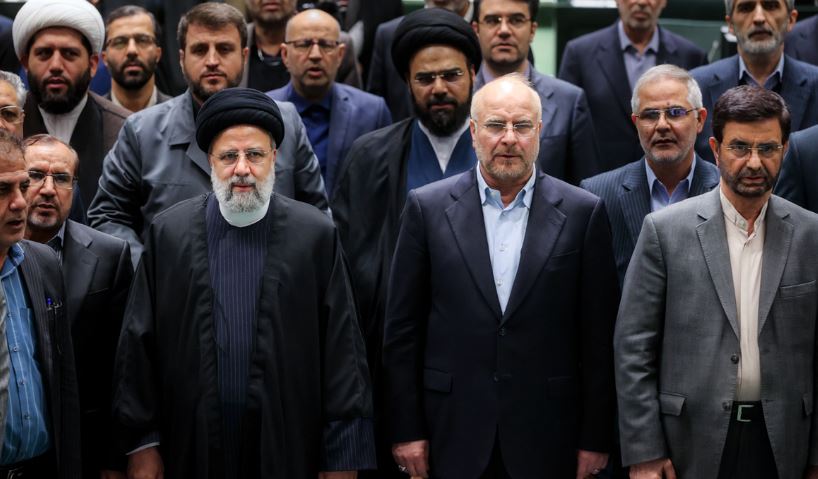 پای مسائل عاطفی به جمع نمایندگان و دولتمردان هم باز شد!