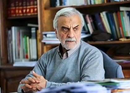 خودشان را جلو انداختند و گفتند دلار را هزار تومان می‌کنیم / تغییر کابینه هم وضعیت فعلی را عوض نخواهد کرد