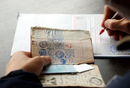 روی شناسنامه مهر انتخابات نمی‌خورد