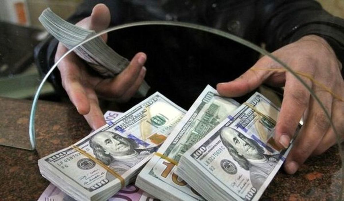 تمایل صنایع به دریافت وام ریالی به جای وام ارزی!