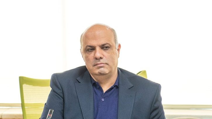 هیچ پیمانکاری حاضر نیست روی نیروگاه‌سازی که پولی عایدش نمی‌شود، کار کند