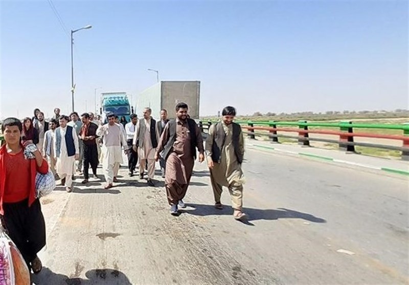 محدودیت عجیب و غریب طالبان برای بازگشت مهاجران افغانی!