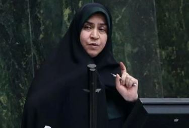 پاس گل بهارستان به بانک مرکزی! / مقصودی: الان باید به فکر وحدت باشید نه بُلد کردن مشکلات خودمان!