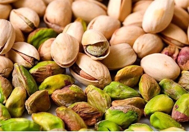 انکار و بی توجهی از دهه ۵۰ تا کنون چه بلایی سر بازار پسته آورد؟ / پسته ایران در آستانه تحریم قرار گرفت