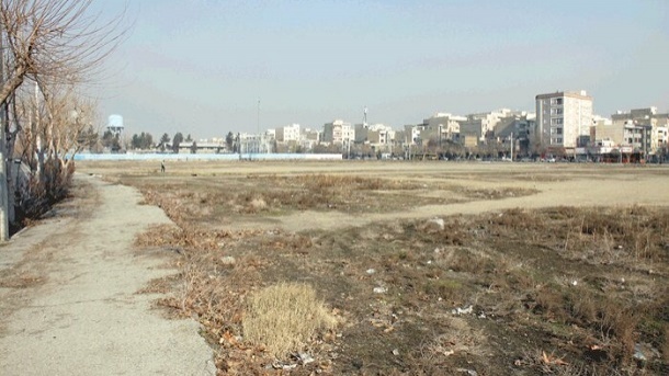 پشت پرده احتکار 18 میلیون زمین توسط دولت / شهردار سابق کرمان: مدیران برای ماندن در سیستم دولتی زمین احتکار می کنند!