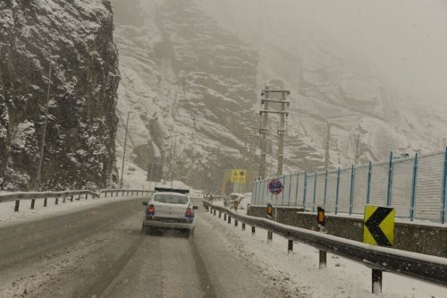 مسافران شمال بخوانند / خطر کولاک برف و یخ زدگی برای جاده های شمالی کشور
