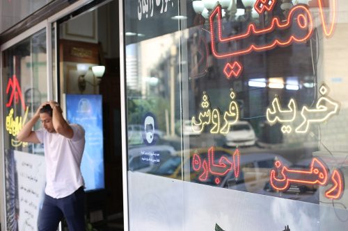 اجاره نشینی دیگر خوش نشینی نیست، اتاق نشینی است!!