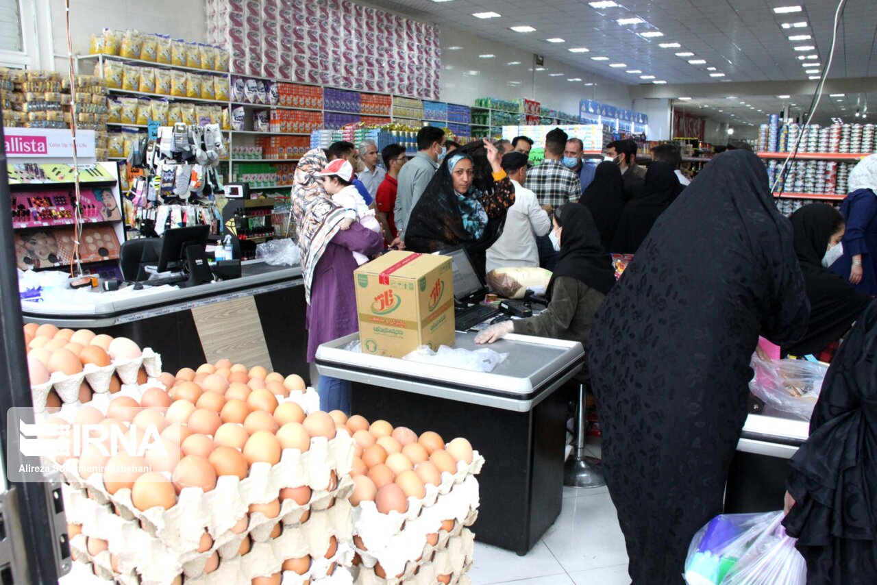 گروگانگیری فقر از سلامت ایرانیان / نیمی از شهرنشینان ایران درگیر ناامنی غذایی هستند + نمودار
