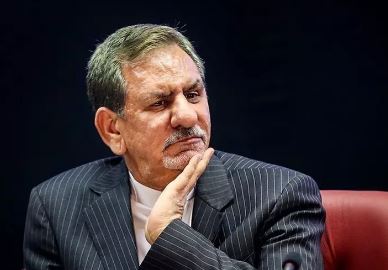 نمی‌توانستیم ۲ تا کشتی گازوئیل بیاوریم که این طور مضحکه دیگران نشویم؟!