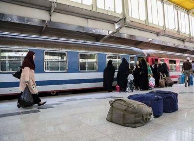 مسافران نوروزی بخوانند / آغاز پیش‌فروش بلیت قطار‌های نوروزی از فردا