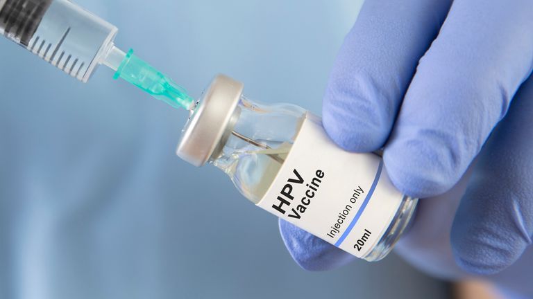 موج HPV هراسی و واکسنی که هر دوز آن ۲۱ میلیون تومان ناقابل است! / پولداران به فرزندان خود در روز تولدشان واکسن گارداسیل هدیه می دهند؟!