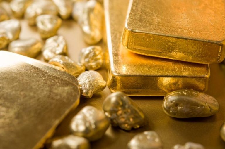 پیش‌بینی رئیس اتحادیه از مسیر قیمتی طلا / فعالان صنعت طلا روزهای سختی را می گذرانند