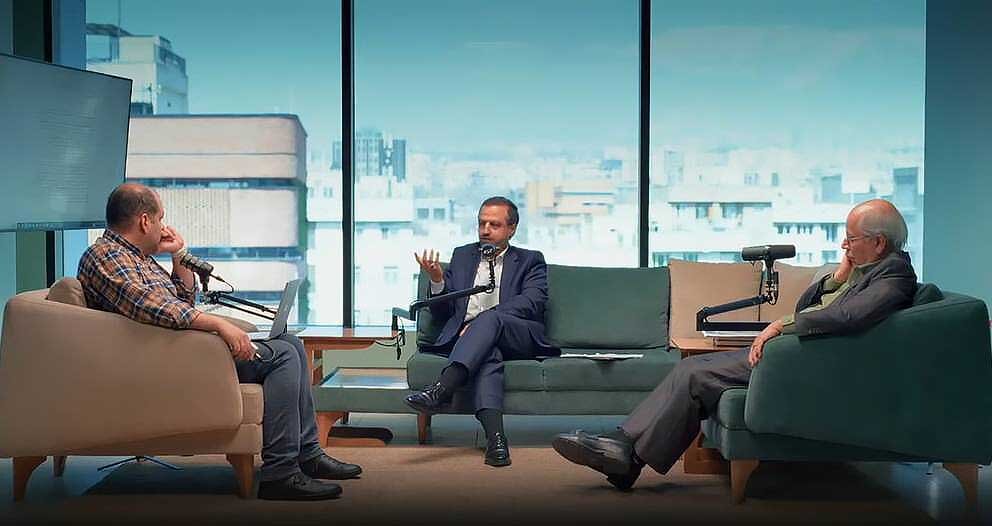 گرگ و میش آماری در مناظره خاندوزی و نیلی / اما و اگرهای رشد اقتصادی در دولت رئیسی