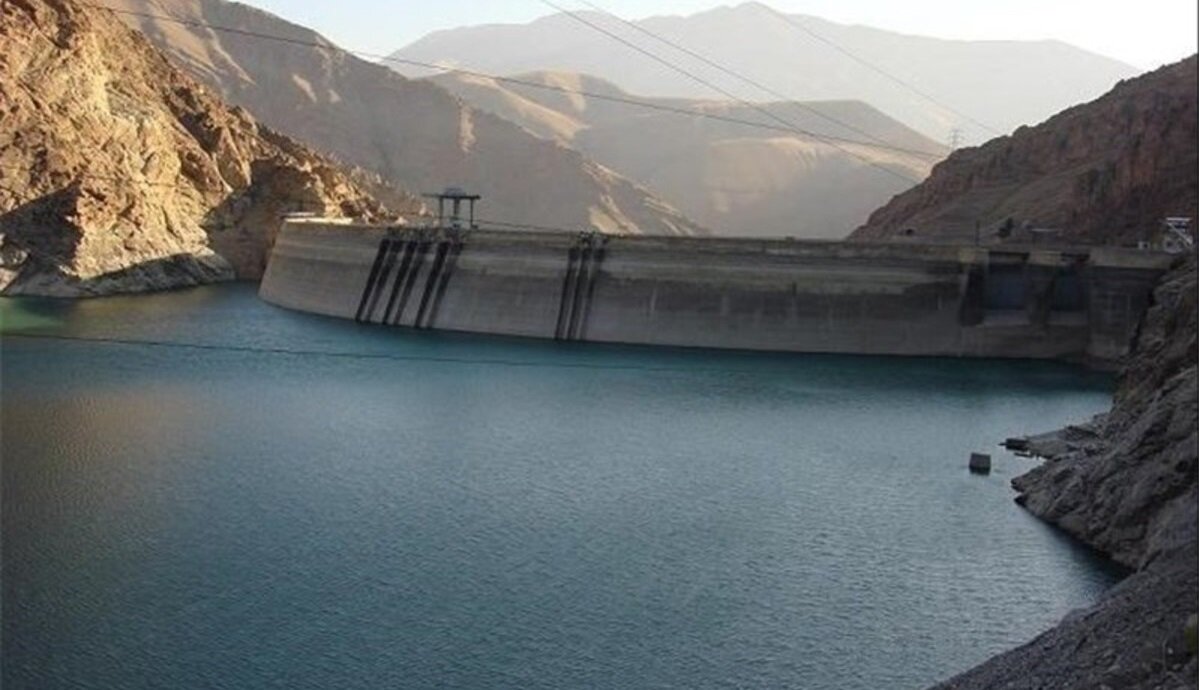 هنوز نیمی از ظرفیت سدهای ایران خالی از آب است