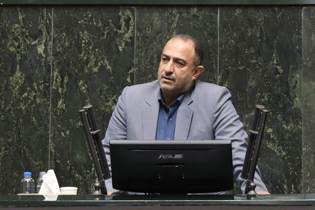 عده ای دولت چهاردهم را با شرکت سهامی اشتباه گرفته‌اند!