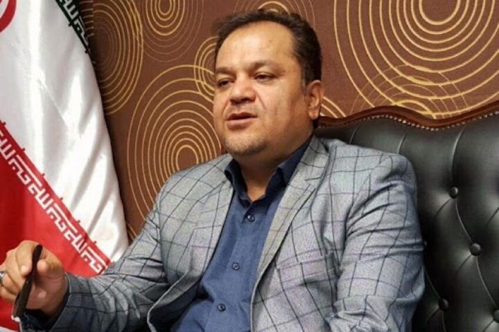  اعتقاد ندارم آنچه درباره بورس در روزهای گذشته اجرا شد، نظر وزیر اقتصاد باشد / تا نابودی کامل بخش اعظم تولید بیشتر از سه سال وقت نداریم / از جیب شرکت‌ها ۸۰۰ هزار میلیارد تومان رانت می‌دهید، بعد می‌گویید تزریق نکنیم؟