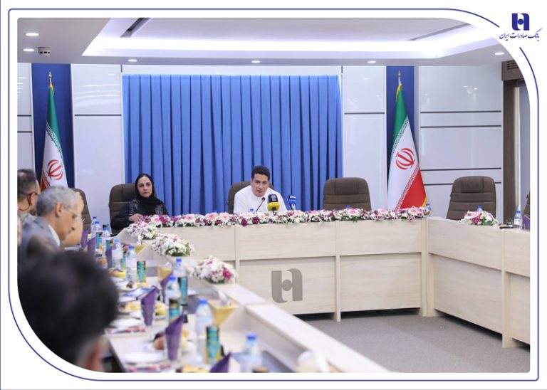 برگزاری بزرگترین کنسرت مردمی تاریخ موسیقی ایران با حضور همایون شجریان در میدان آزادی/ همایون شجریان: بانک صادرات ایران همراه ما در کنار مردم ایستاده است