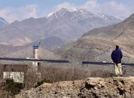 حمله به پل «B1»، حمله به شاهکار مهندسی ایرانی / بازوند: این پل را بهتر از گذشته، می‌سازیم