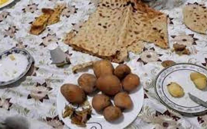 قوت مردم قربانی بی مدیریتی! / نان و سیب زمینی؛ رژیم غذایی جدید ایرانیان!