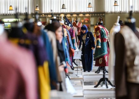 پوشاک قاچاق کار دست تولیدکنندگان و فروشندگان داد