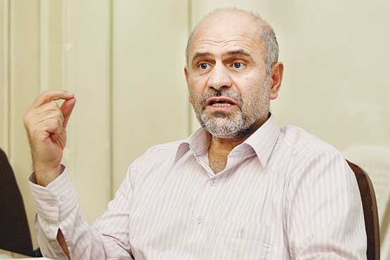 در کله حکومتگران ما چه می‌گذرد که عقب‌ماندگی چند صد ساله آنها را بر نمی‌انگیزاند!