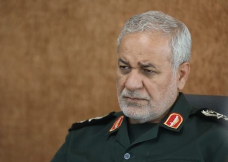 استفاده از سهم ایران از میدان آرش از نان شب برای کشور واجب‌تر است!