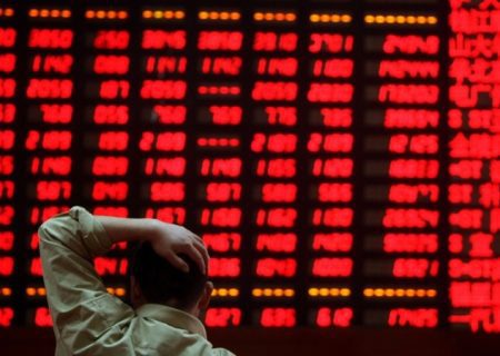 خروج بیش از 10 همت سرمایه از بورس!