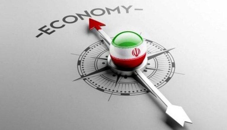 رشد اقتصادی ایران در سراشیبی / پرچم اقتصاد ایران همچنان در دست نفت!