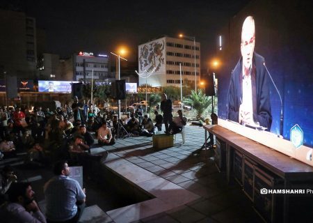 در مناظره پر فریاد دیشب چه گذشت؟ / یک جهان کمک صداوسیما به کاندیدای خاص! / جلیلی پاس گل های صداوسیما را اوت زد!