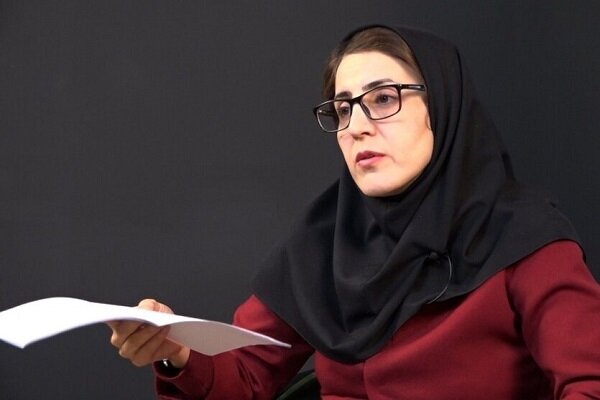 به جای اینکه به انتقادات اساتید توجه شود، آنها را اخراج میکنند