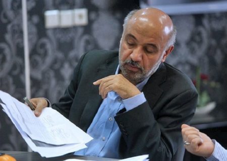 سازمان برنامه با بی‌برنامگی به اقتصاد کشور صدمات اساسی زده است / اطلاعات دروغ مسئله اصلی کشور است / پزشکیان طاقت شنیدن دارد