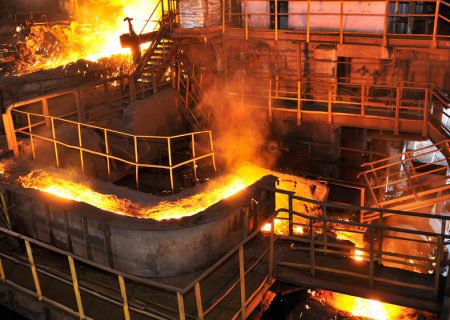 صنایع بزرگ و ارزآور در منگنه بحران انرژی / قطع گاز دمار از روزگار صنایع پتروشیمی و فولادی درآورد