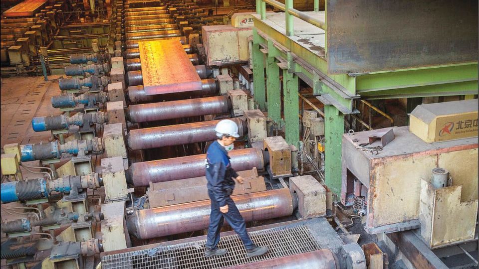 صنایع مادر زیر تیغ بحران برق / فولادی‌‌‌‌ها، به ازای هر 2ساعت قطعی برق حدود ۸ساعت را برای تولید از دست می‌‌‌‌دهند