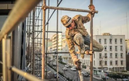 5 هزار کارگر ساختمانی بیمه ندارند