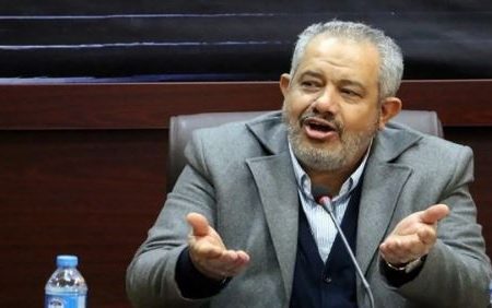 اهانت به مهسا امینی در برنامه تلویزیونی / علی انتظاری: یک دختر کرد سنی نفله شد!