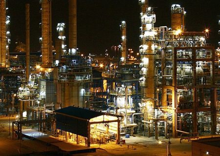 چرا زنجیره پتروشیمی قفل شده است؟