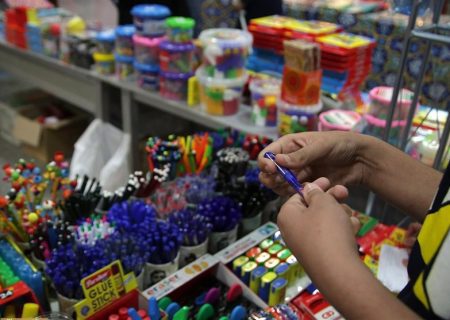 قیمت لوازم تحریر سر به فلک کشید / هم داخلی ها گرانند هم وارداتی ها / ۱۰ میلیون ناقابل برای مشق نوشتن!