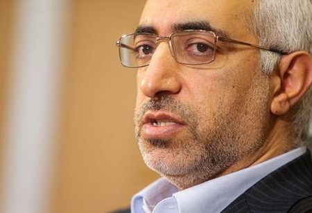 هم وام نجومي، هم پررويي نجومي! / عشقي: این وام قانونی و لازم بوده است!