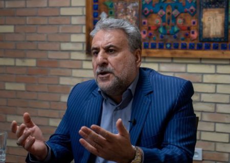 پول آن ششصد هزار بشکه نفت فروخته شده کجاست؟ / مسئولان این کشور روی اعصاب این ملت راه می‌روند! /  ایران دست افغان‌هایی است که شناسنامه و کارت پناهندگی ندارند