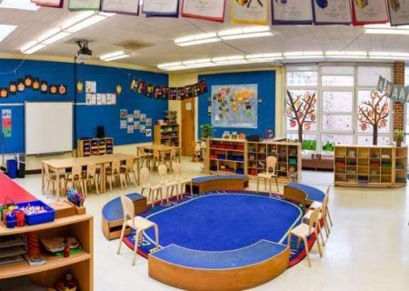 حتی درس و مشق هم مال بچه پولدارهاست نه بچه کارگرها!