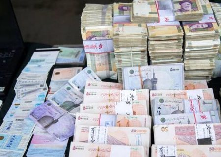 حذف چهار از پول ملی باعث سردرگمی مردم می‌شود / نه مجلس و نه دولت عدد و رقم دقیقی از اجرای این طرح ندارند