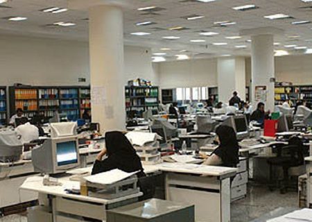 شاغلان بخش دولتی بیشتر کار می کنند یا شاغلان بخش خصوصی؟