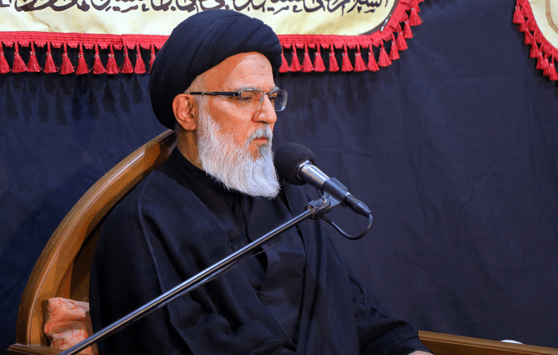 خانم را از صبح تا بعدازظهر در مترو‌های تهران می‌دوانیم، بعد وقتی روسری عقب برود دادمان در می‌آید! + فیلم