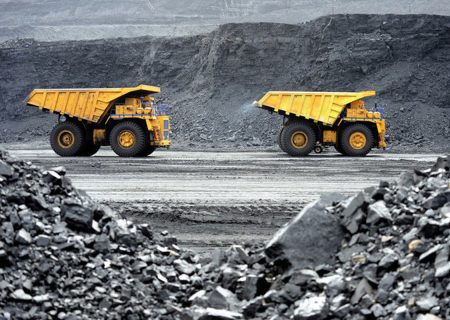 دلارهای معدنی کجا هزینه شده که هیچکس جواب نمی دهد؟ / وزارت صمت پاسخگو باش!