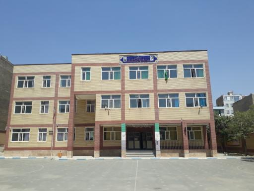 نظام آموزشی ایران در بن‌بست کمبود معلم و مدرسه