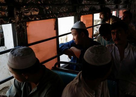 کاهش تورم با حذف یارانه ۸.۵ میلیون اتباع خارجی در ایران