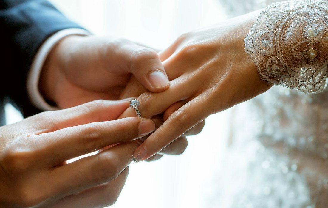 در صف «وام ازدواج» چه خبر است؟ / از خریدوفروش وام تا انتظار طولانی برای تسهیلات ۳۰۰ میلیونی!