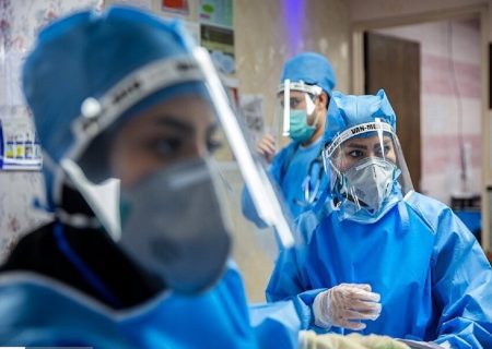 پرستاران ایرانی در دو راهی مهاجرت؛ ماندن با ۴۰۰ دلار یا رفتن با ۴۰۰۰ دلار؟ / تا وقتی ارزش جان انسان‌کمتر از نرخ ارز باشد، پرستار ایرانی به رفتن فکر می‌کند